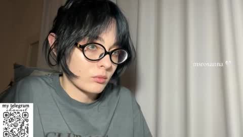 msroxanna online show from March 15, 2026, 9:54 pm