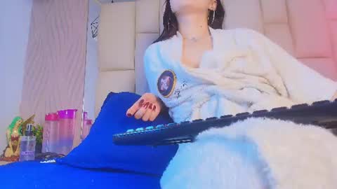 FERNANDA 3 online show from June 23, 2026, 3:04 am