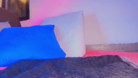 FERNANDA 3 online show from July 30, 2026, 3:27 am