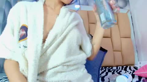 MARIA ANTONELLA 3 online show from May 1, 2026, 3:11 am