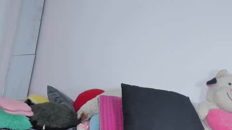 Snapshot of msschloee chatting on March 4, 2025, 7:11 pm Chloe new account online show from March 4, 2025, 7:11 pm