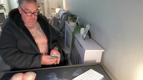 mtb1697 online show from December 2, 2025, 10:20 am