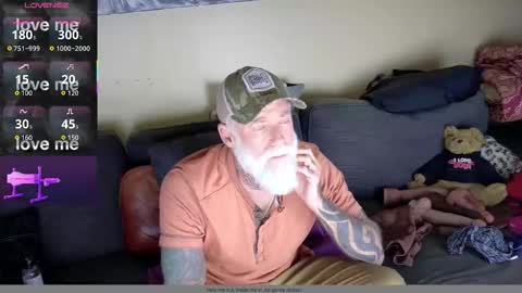 Snapshot of mtlbiker chatting on January 12, 2026, 7:52 pm BikerDude online show from January 12, 2026, 7:52 pm