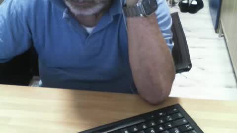 mtwpaul online show from October 1, 2025, 1:17 pm