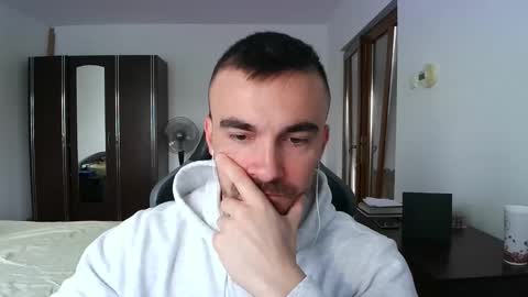 Victor online show from September 29, 2025, 6:29 am