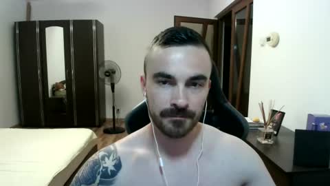 Snapshot of mu5clemania chatting on July 28, 2026, 7:26 pm Victor online show from July 28, 2026, 7:26 pm