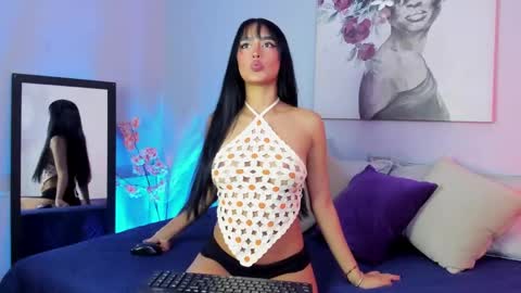 muaan  online show from April 18, 2026, 2:32 pm