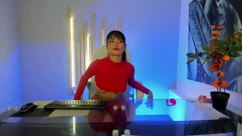 muaan  online show from April 24, 2026, 2:41 pm