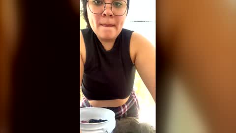 Snapshot of muchachahot chatting on April 3, 2026, 7:12 pm muchachahot online show from April 3, 2026, 7:12 pm