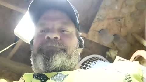 Snapshot of muddflapz chatting on October 29, 2025, 12:24 am muddflapz online show from October 29, 2025, 12:24 am