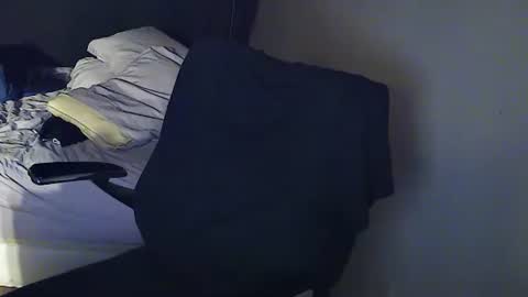 Muffdiver online show from February 21, 2025, 8:18 am