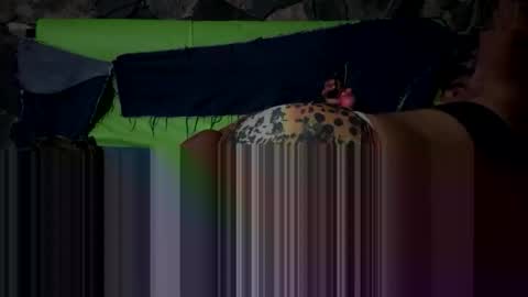 mujersexy0 online show from May 2, 2026, 1:43 am