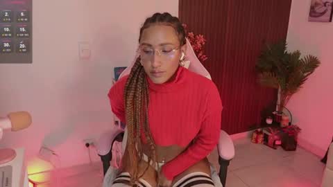 Snapshot of mulata_ch chatting on June 24, 2026, 1:04 am HEY GUYS IF YOU LIKE SEXY SHOW YOU ARE IN THE CORRECT PLACE CU WENESDAY PVT OPEN TRANSMISSION TIME 5 PM - 10 PM COLOMBIA online show from June 24, 2026, 1:04 am
