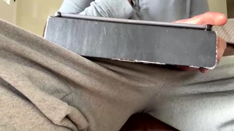 Kai online show from April 6, 2026, 6:31 pm