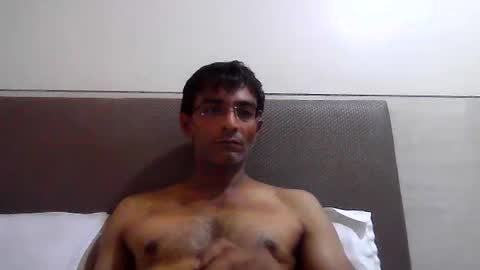 Snapshot of mumbaimonster8inch chatting on May 27, 2026, 3:25 am rajesh engineer online show from May 27, 2026, 3:25 am