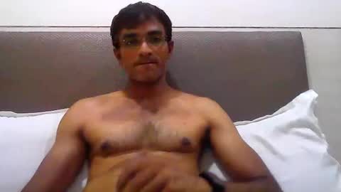 Snapshot of mumbaimonster8inch chatting on May 30, 2026, 9:50 am rajesh engineer online show from May 30, 2026, 9:50 am