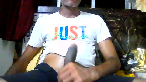 Snapshot of mumbaimonster8inch chatting on July 29, 2026, 4:05 pm rajesh engineer online show from July 29, 2026, 4:05 pm