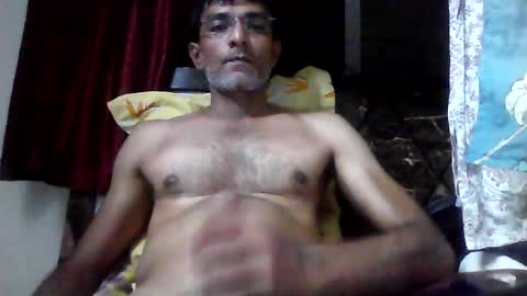 Snapshot of mumbaimonster8inch chatting on July 31, 2026, 8:52 pm rajesh engineer online show from July 31, 2026, 8:52 pm