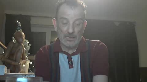 Snapshot of munch10 chatting on December 7, 2024, 11:34 pm munch10 online show from December 7, 2024, 11:34 pm