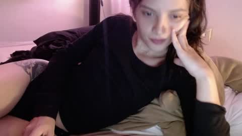 Snapshot of munchi_ chatting on May 22, 2026, 12:18 am online show from May 22, 2026, 12:18 am