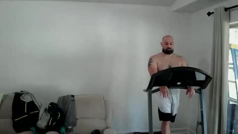 Snapshot of munchies420 chatting on March 31, 2026, 1:44 pm Bearded online show from March 31, 2026, 1:44 pm