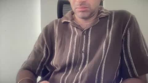 Snapshot of munnabobby2008 chatting on November 18, 2025, 5:34 am munnabobby2008 online show from November 18, 2025, 5:34 am