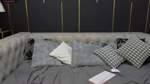 Snapshot of murai_shy chatting on October 31, 2025, 2:01 am Dany online show from October 31, 2025, 2:01 am