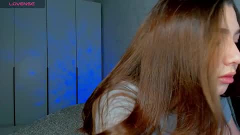 Kaya online show from November 11, 2025, 8:42 pm