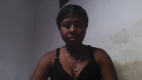 Snapshot of murielleee chatting on May 13, 2026, 7:39 am murielleee online show from May 13, 2026, 7:39 am