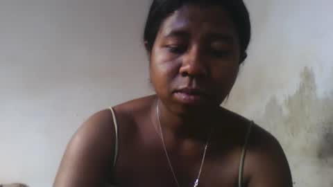 Snapshot of murielleee chatting on May 17, 2026, 11:50 am murielleee online show from May 17, 2026, 11:50 am