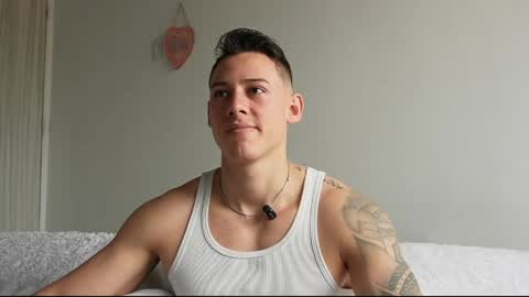 Snapshot of muscle_king_cum chatting on May 7, 2026, 2:22 pm muscle_king_cum online show from May 7, 2026, 2:22 pm