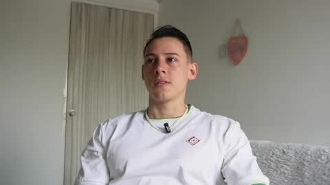 Snapshot of muscle_king_cum chatting on May 18, 2026, 2:56 pm muscle_king_cum online show from May 18, 2026, 2:56 pm