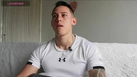 Snapshot of muscle_king_cum chatting on May 28, 2026, 12:57 pm muscle_king_cum online show from May 28, 2026, 12:57 pm