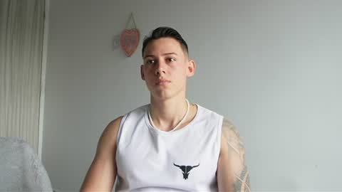 Snapshot of muscle_king_cum chatting on June 12, 2026, 1:32 pm muscle_king_cum online show from June 12, 2026, 1:32 pm
