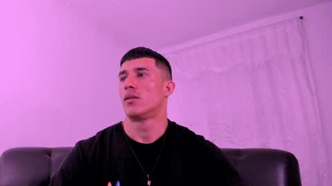 Muscle Man online show from April 25, 2026, 1:19 am