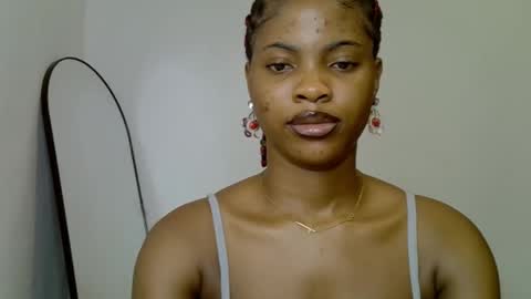 muscle_queen0 online show from March 8, 2026, 8:01 pm