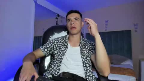 muscle scott online show from March 5, 2026, 2:02 pm