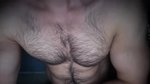 musclehair3 online show from May 1, 2026, 10:36 pm