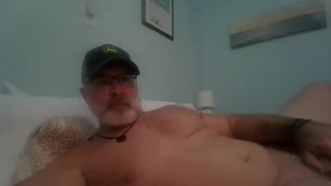 musclemeat41 online show from December 18, 2025, 7:09 pm