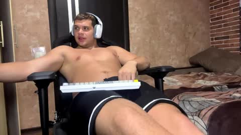 Snapshot of musclephantom chatting on June 4, 2026, 8:59 pm Egor online show from June 4, 2026, 8:59 pm