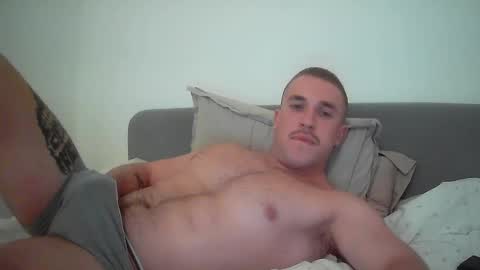 Snapshot of muscleshow00 chatting on March 10, 2025, 6:23 pm muscleshow00 online show from March 10, 2025, 6:23 pm