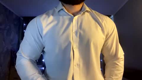 muscularjuggler online show from March 9, 2026, 1:42 am