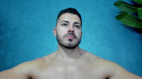 muscularmaster onlyfans online show from November 4, 2025, 10:09 pm