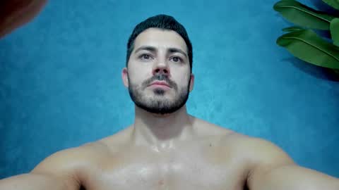 muscularmaster onlyfans online show from December 15, 2025, 10:47 pm