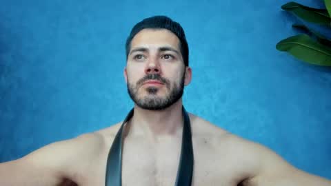 muscularmaster onlyfans online show from April 25, 2026, 9:34 pm