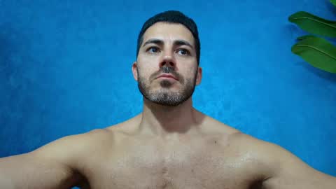 muscularmaster onlyfans online show from June 16, 2026, 9:39 pm