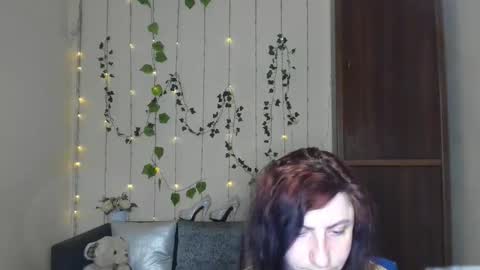 Jeneva online show from May 2, 2026, 5:40 pm