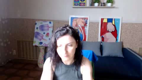 Snapshot of muse_kity_jeneva chatting on July 12, 2026, 5:20 am Jeneva online show from July 12, 2026, 5:20 am