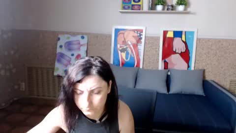 Snapshot of muse_kity_jeneva chatting on July 14, 2026, 2:05 am Jeneva online show from July 14, 2026, 2:05 am