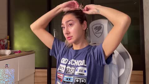 Aleksa online show from February 6, 2025, 1:38 am